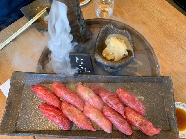 にくの助 - サブ画像3