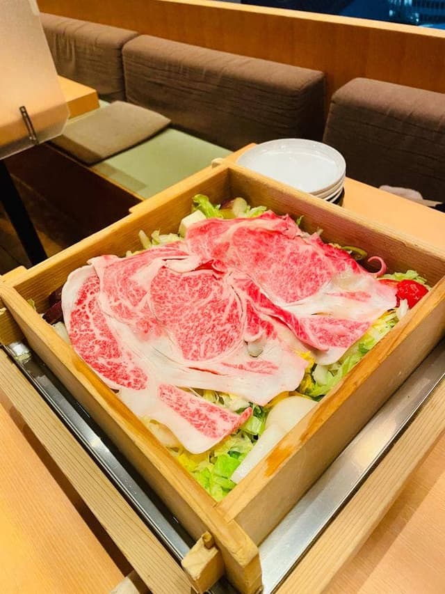 銀座しゃぶ通 マロニエゲート店 - サブ画像1