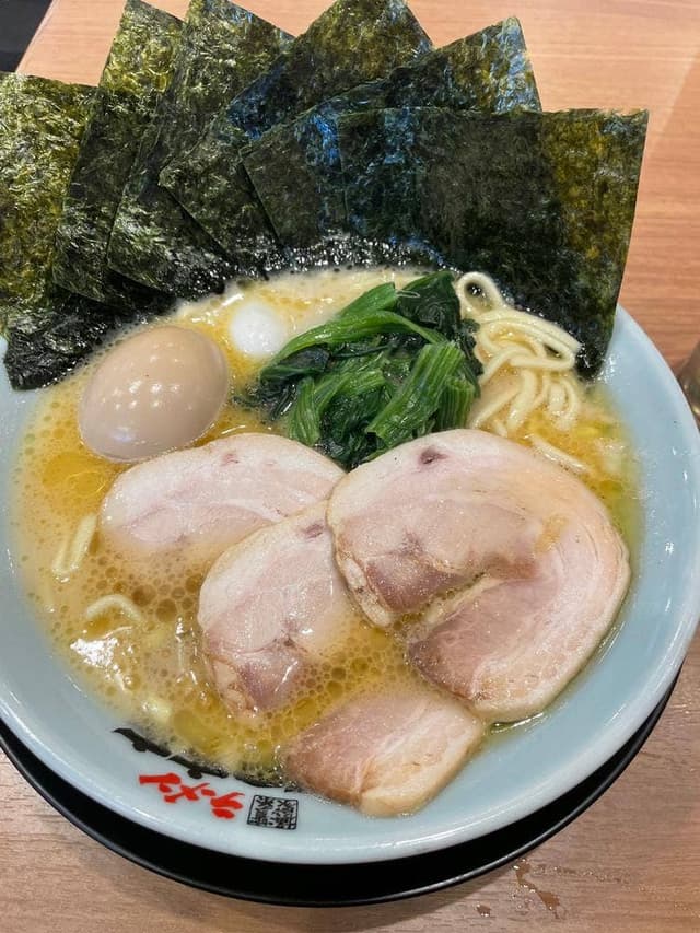 横浜家系ラーメン 町田商店 法隆寺店 - サブ画像1