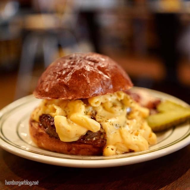 THE MUNCHIES BURGER WORKS. - サブ画像2