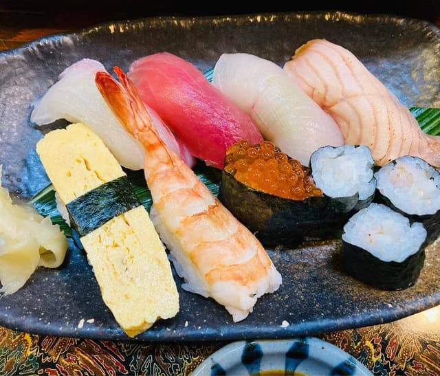 寿しと釜飯 桂馬 - サブ画像3