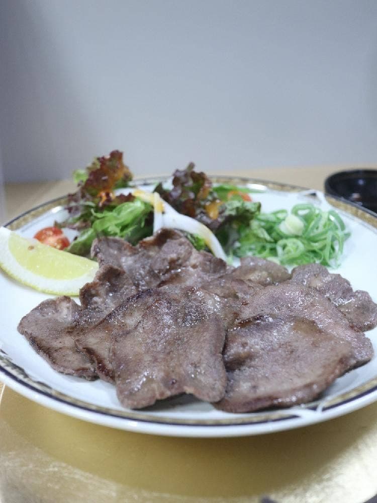 村栄