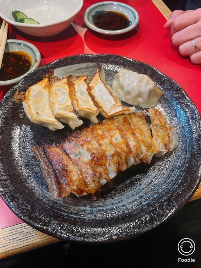 包屯 - サブ画像1