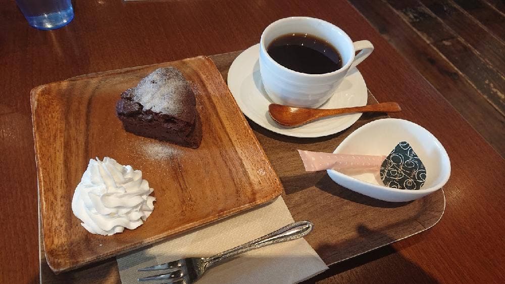 なないろカフェ