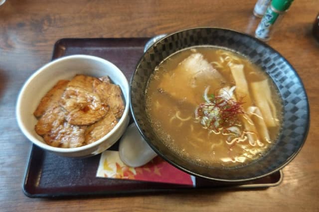 ぶたどん処 ぶた屋 - サブ画像1