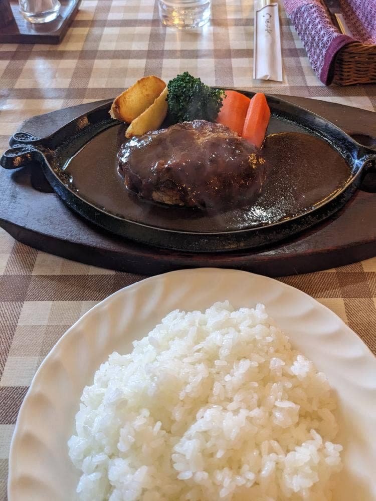 洋食ホシノ