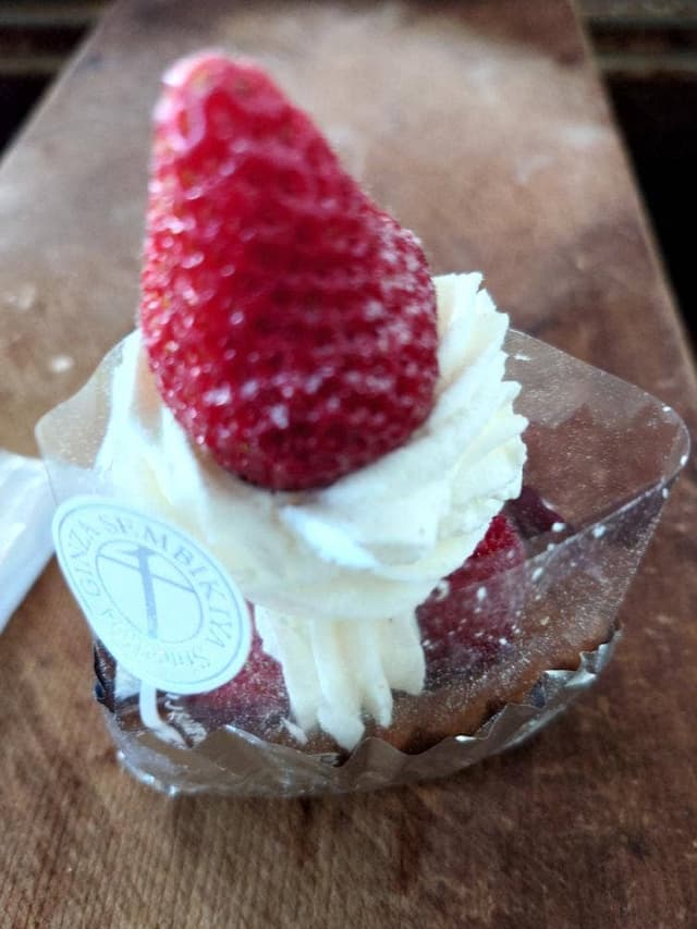 パティスリー 銀座千疋屋 エキュート赤羽店 - サブ画像1