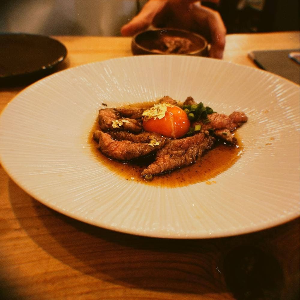 お肉と私の酒場HASEGAWA