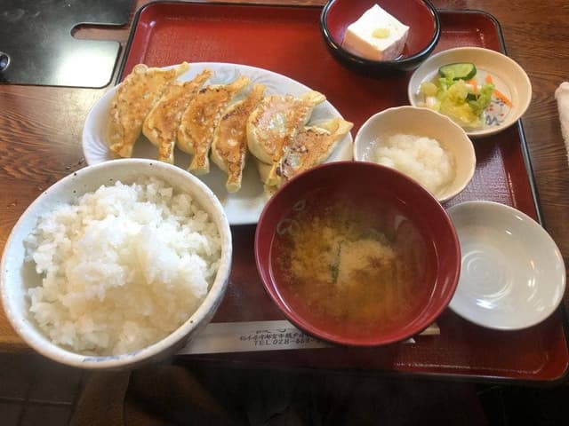 餃子会館 本店 - サブ画像1