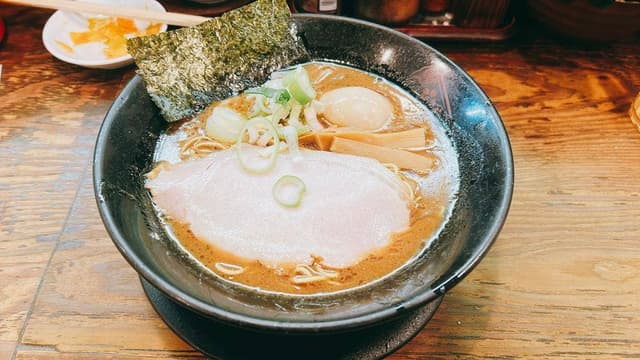 金澤濃厚中華そば神仙 - サブ画像3