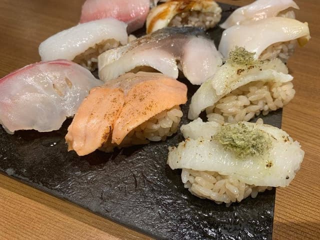 鮨 酒 肴 杉玉 お初天神 - サブ画像2