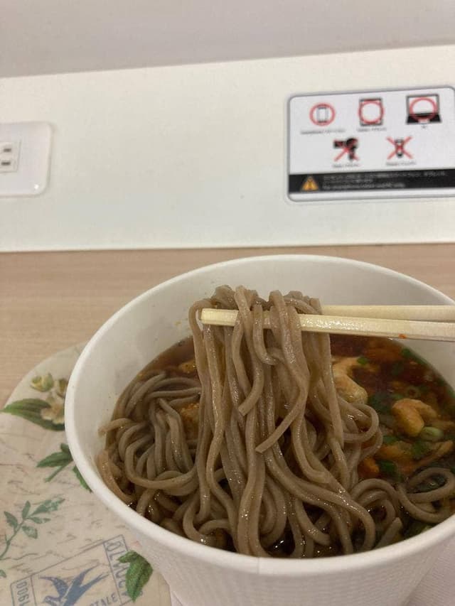 ANA FESTA 成田国内線ゲート店 - サブ画像3