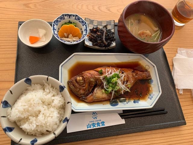 山安食堂 - サブ画像3