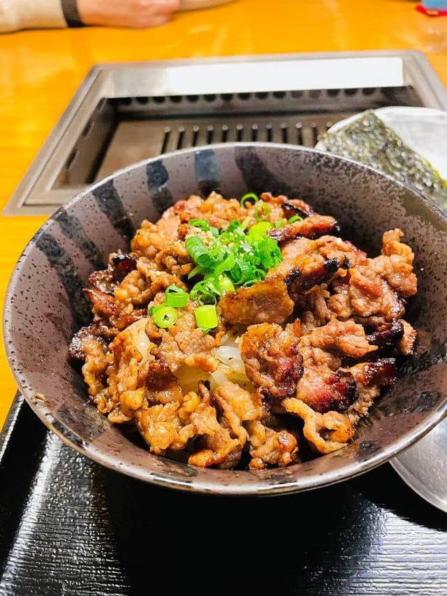 焼肉家 Kazu 神楽坂本店 - サブ画像1