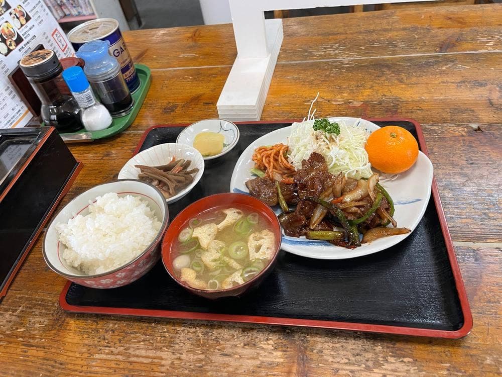 やっちゃん食堂