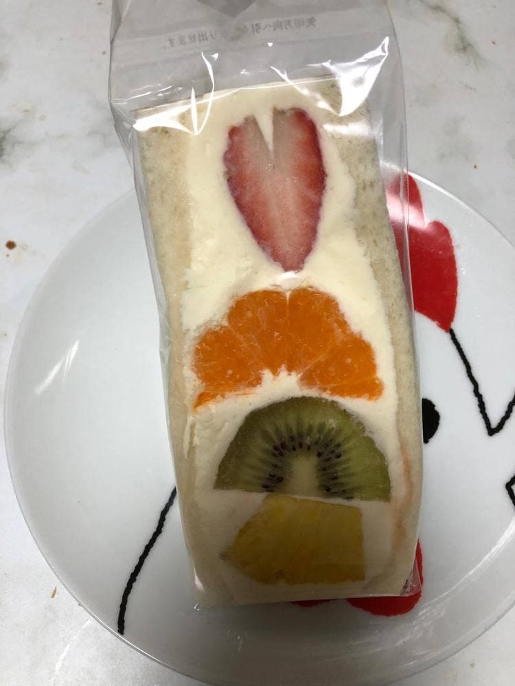フルーツサンド大安堂