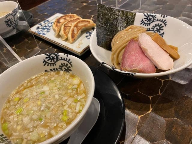 特級鶏蕎麦 龍介 もてぎ - サブ画像1
