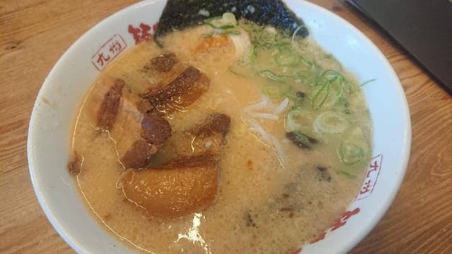 筑豊ラーメン山小屋 久里店 - サブ画像1