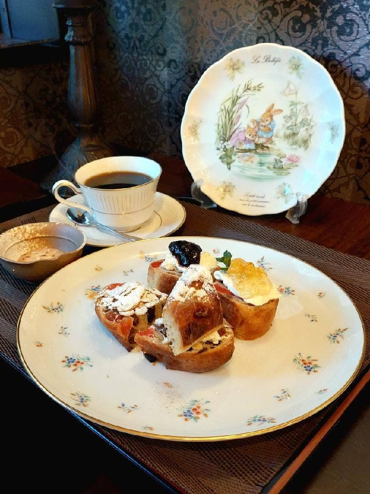 Cafe アトリエロール