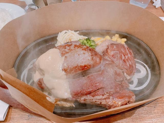 HERO'S ステーキハウス 池袋サンシャイン店 - サブ画像2