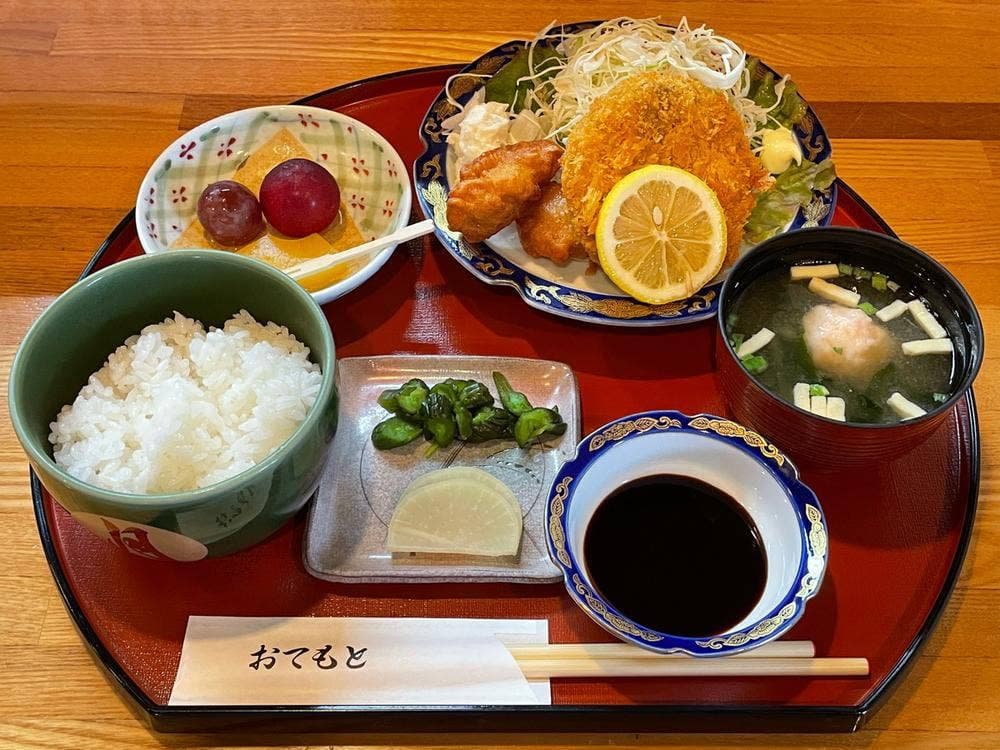 せきやま