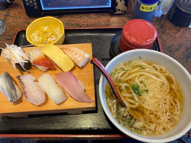 きらら寿し 箱堤店 - サブ画像1