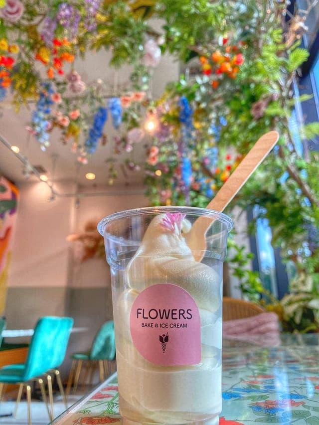 FLOWERS BAKE & ICE CREAM - サブ画像2