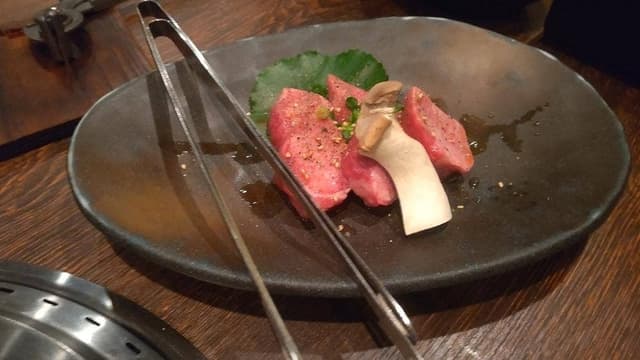 炭火焼肉 白山 - サブ画像2