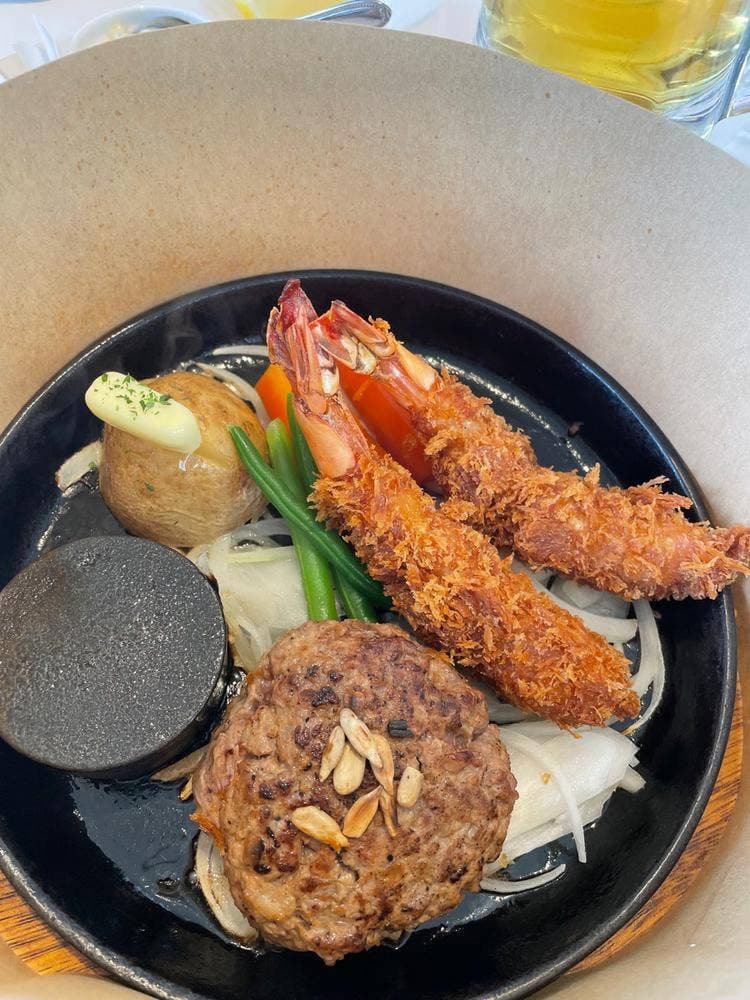 にこにこハンバーグ ひまわり