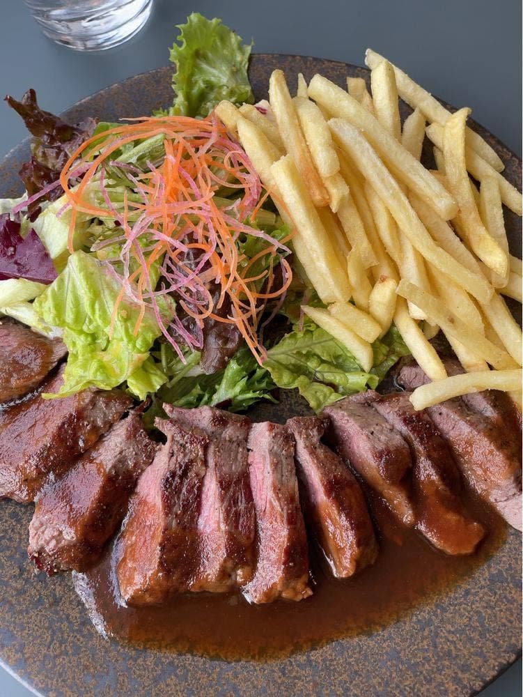 MEAL TOGETHER ROOF TERRACE