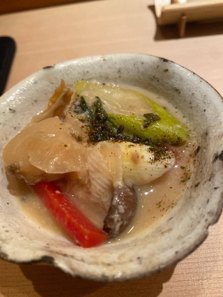 鮨ろく