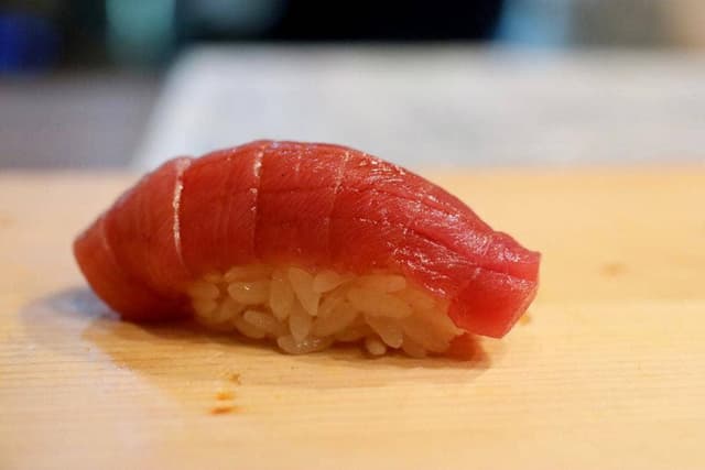 立ち食い寿司 極 - サブ画像1