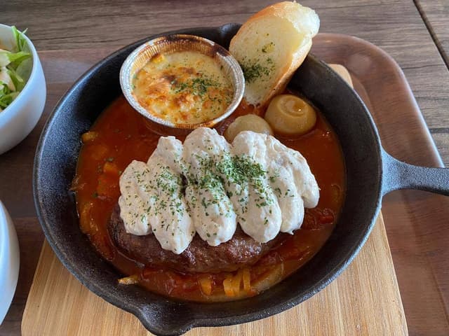 レミーのハンバーグ食堂 - サブ画像1