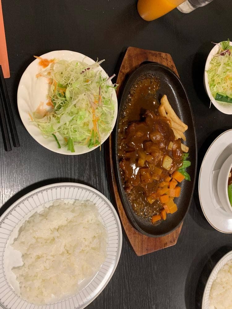 レストラン たのうえ