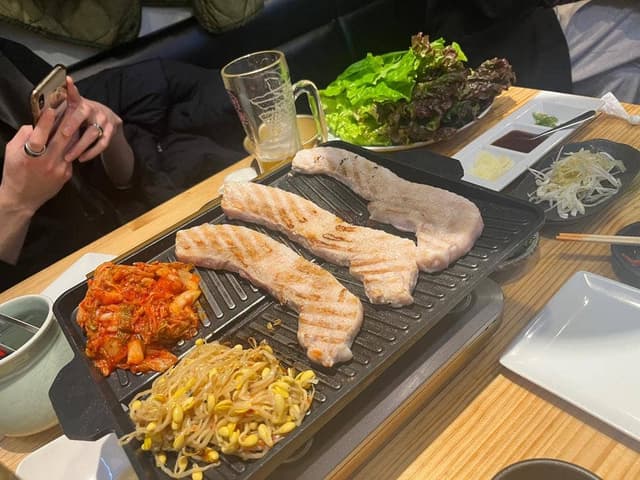 サムギョプサル 韓国料理 モクポ 札幌駅前店 - サブ画像1