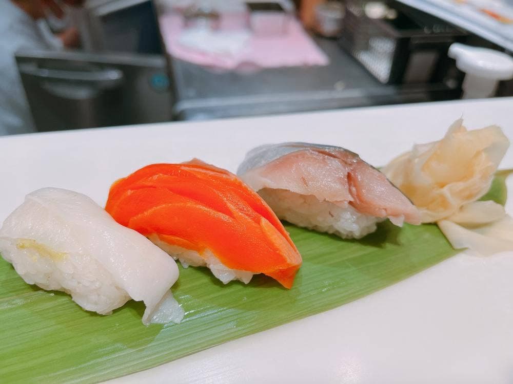 立食い寿司 根室花まる 神宮前COMICHI店