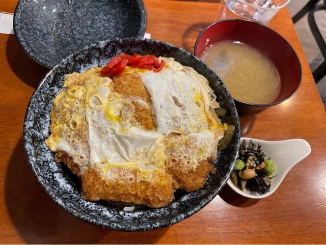 洋食 ながおか - サブ画像1