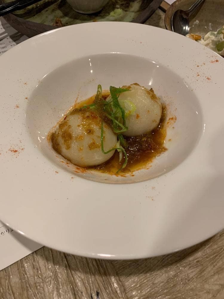 餃子とワイン 果皮と餡