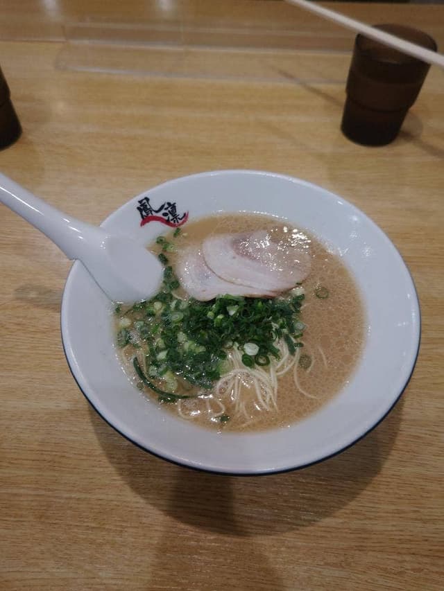 らーめん屋 鳳凛 那珂川店 - サブ画像1