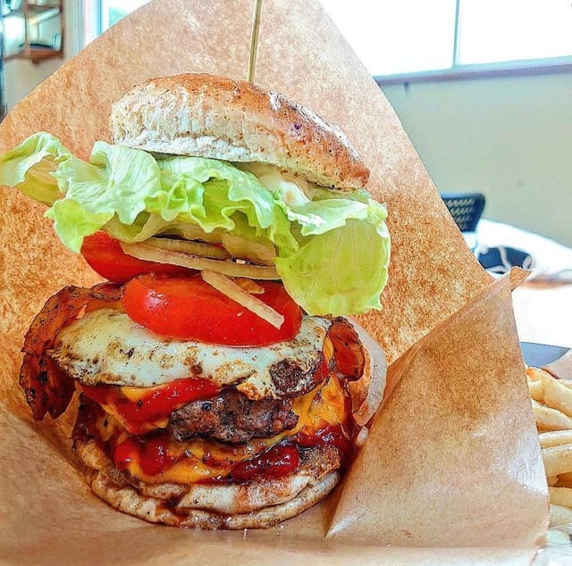 カズボ バーガー - サブ画像2