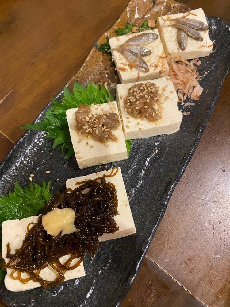 沖縄料理と創作和食 琉球酒場はいさい 苗場店