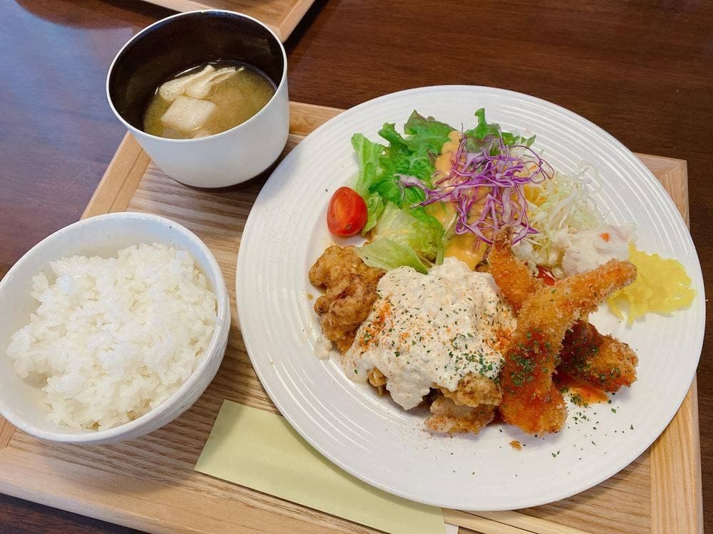 食堂 Eruma