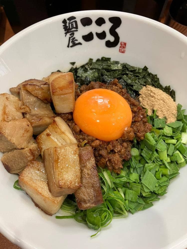 麺屋こころ 六角橋店