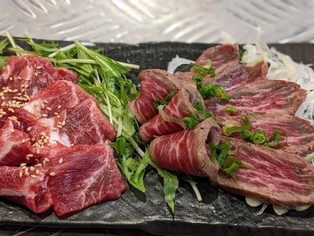 くわ焼鉄板 ロクデナシ酒場 野毛食道楽 - サブ画像1