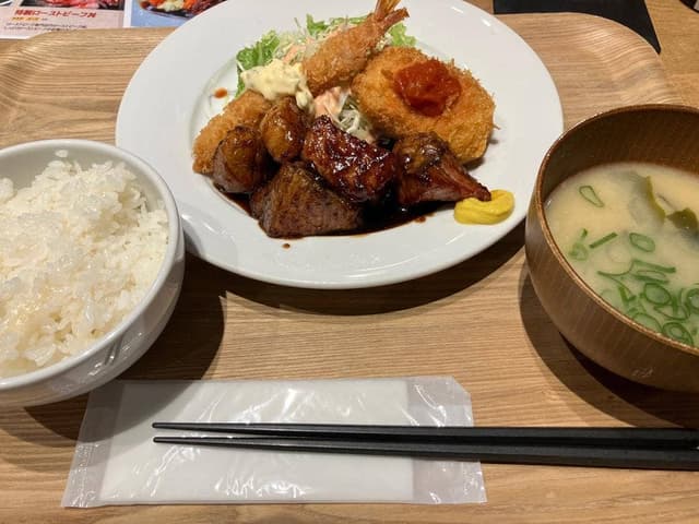 チーズとローストビーフの専門店ASUROKU アスティ大垣店 - サブ画像1