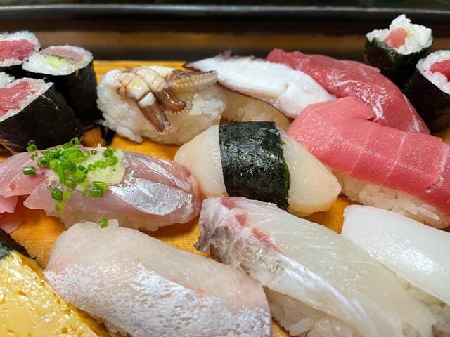 新富鮨 - サブ画像3
