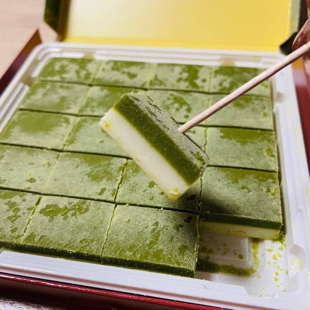 ロイズ京都 ポルタ店 - サブ画像1