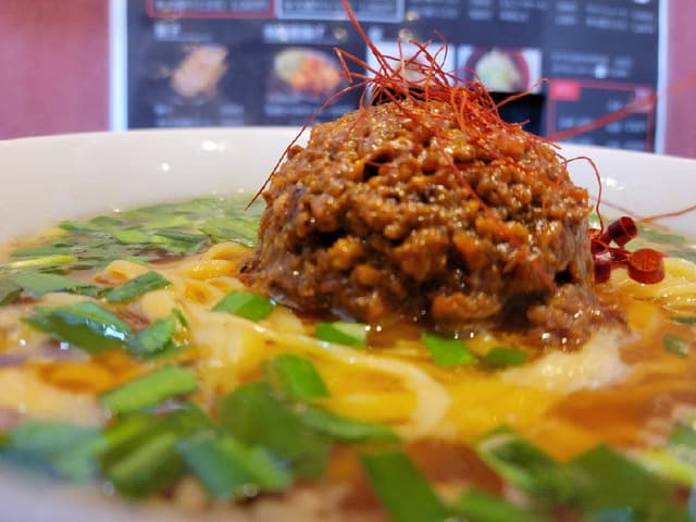 金澤うま辛ラーメン 赤だるま - サブ画像3