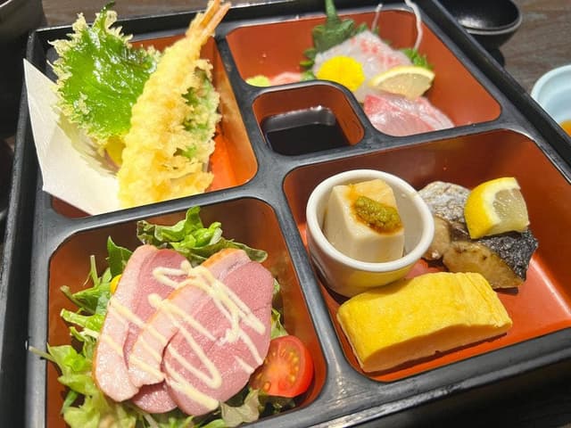 魚河岸dining むぅ - サブ画像1