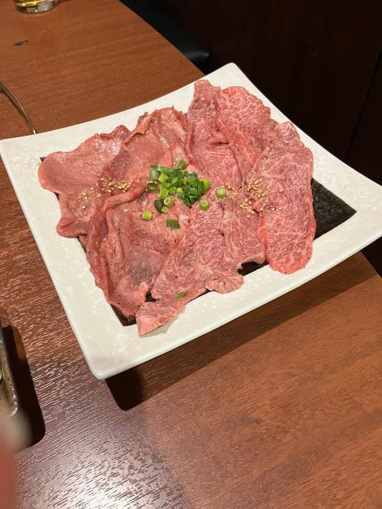 焼肉 いたみ 学芸大学店